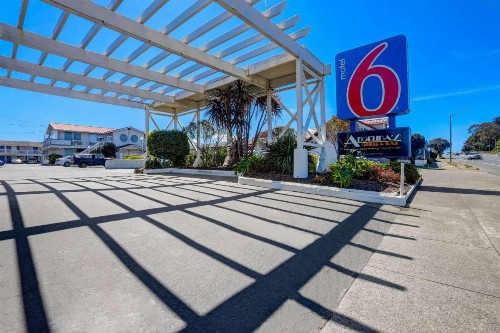 Motel 6-Fort Bragg CA - image 3