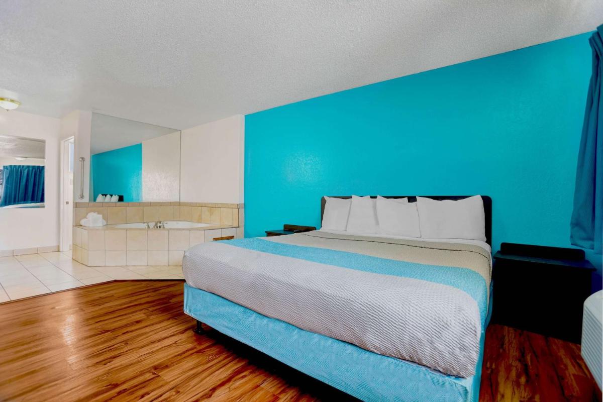 Motel 6-Fort Bragg CA - image 5