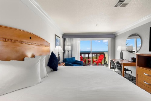 Beachcomber Motel - image 17