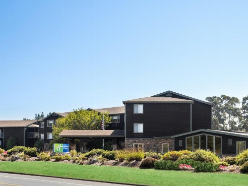 Holiday Inn Express Fort Bragg an IHG Hotel - image 18