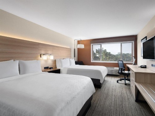 Holiday Inn Express Fort Bragg an IHG Hotel - image 37