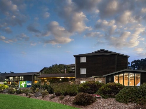 Holiday Inn Express Fort Bragg an IHG Hotel - image 42