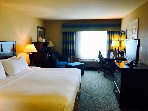 Holiday Inn Express Fort Bragg an IHG Hotel - image 45