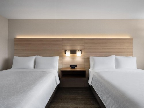 Holiday Inn Express Fort Bragg an IHG Hotel - image 6