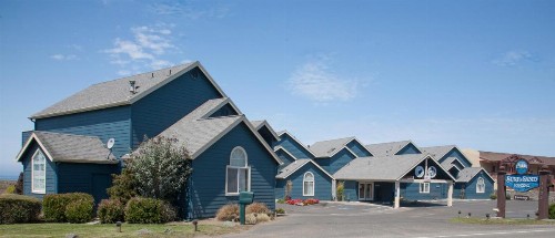 Surf and Sand Lodge - image 21
