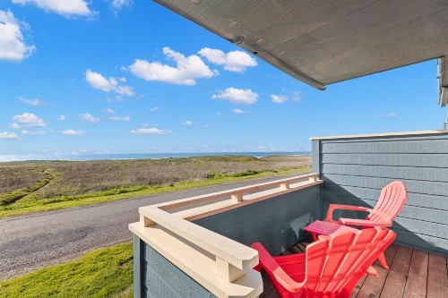Surf and Sand Lodge - image 27