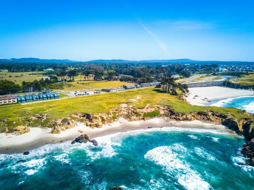 Surf and Sand Lodge - image 9
