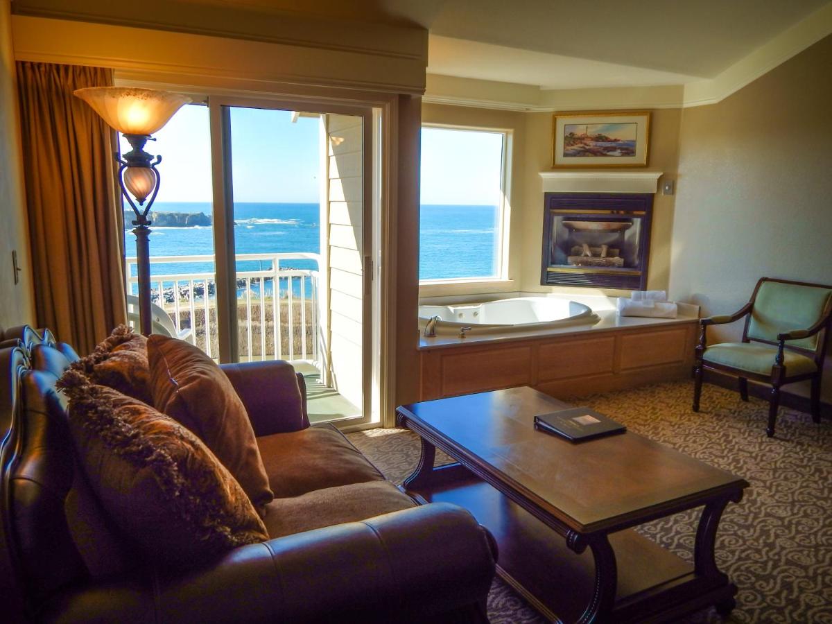 North Cliff Hotel - image 2