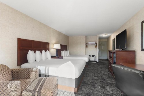 Beach House Inn - image 11