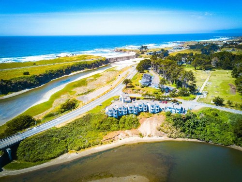 Beach House Inn - image 2