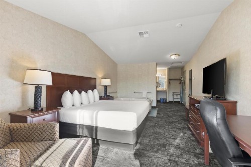 Beach House Inn - image 31