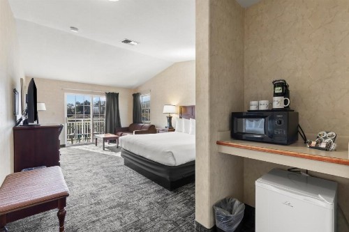 Beach House Inn - image 41