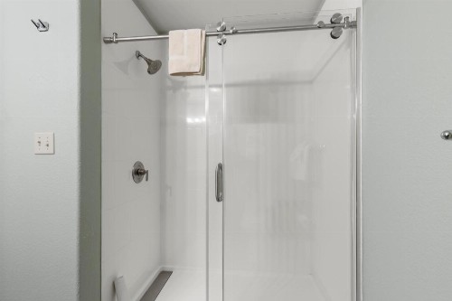 Beach House Inn - image 42