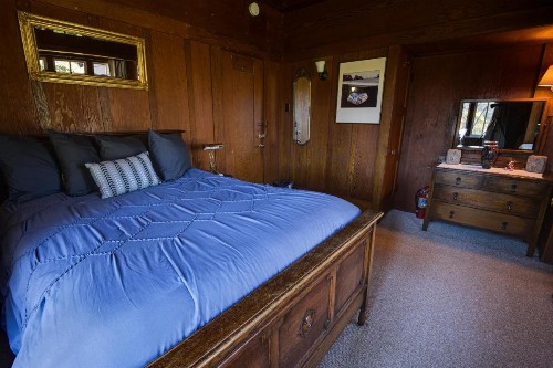 The Colonial Inn - image 20
