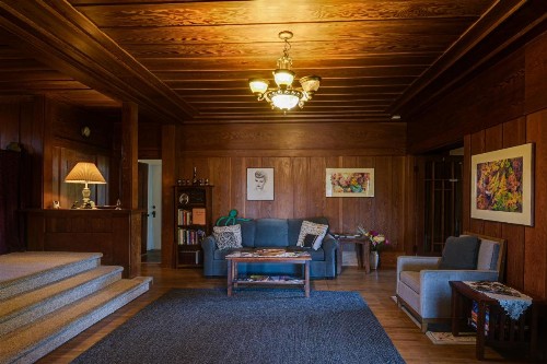 The Colonial Inn - image 23