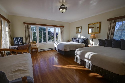 The Colonial Inn - image 28