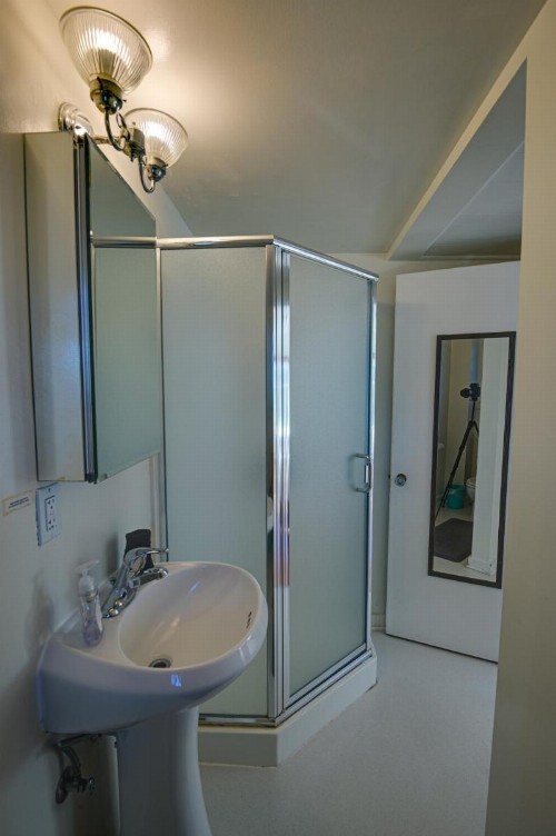 The Colonial Inn - image 34