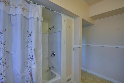 The Colonial Inn - image 45