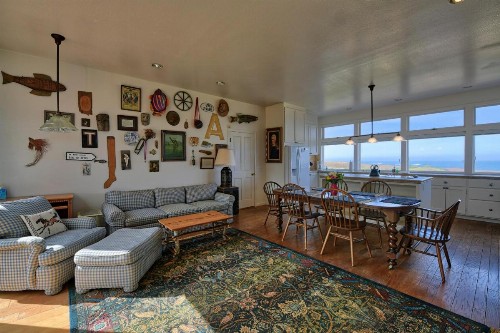 Vista del Mar - image 12