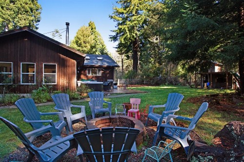 Fort Bragg Farmhouse - image 8