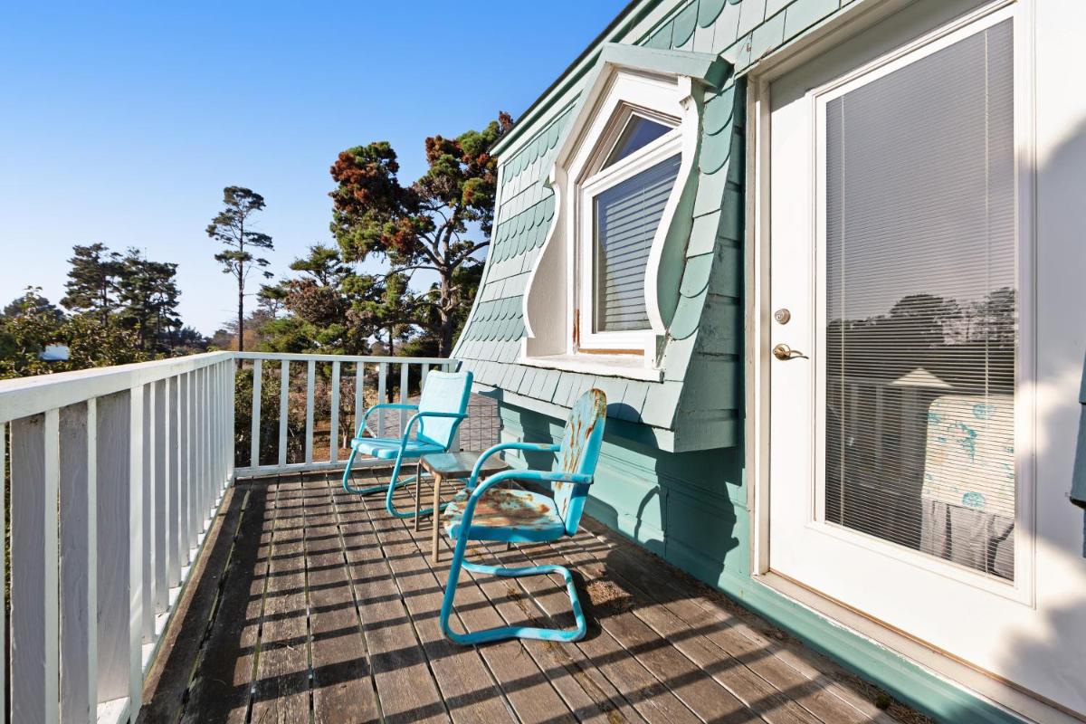 Mermaid Manor - image 5
