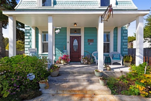 Mermaid Manor - image 6