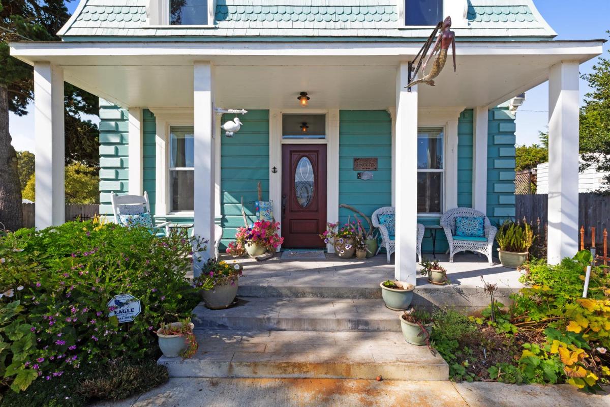 Mermaid Manor - image 6
