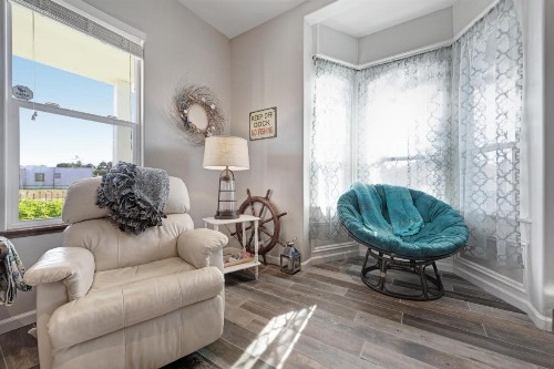 Mermaid Manor - image 8