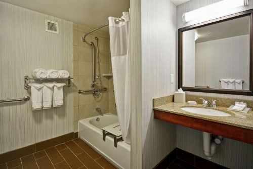 Hilton Garden Inn Fort Collins - image 10
