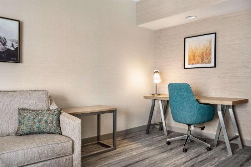 Hilton Garden Inn Fort Collins - image 13