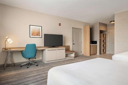 Hilton Garden Inn Fort Collins - image 17