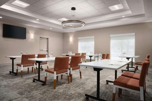 Hilton Garden Inn Fort Collins - image 19