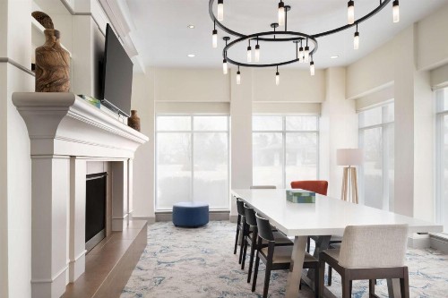 Hilton Garden Inn Fort Collins - image 2