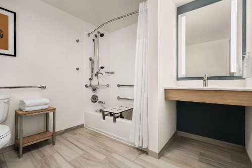 Hilton Garden Inn Fort Collins - image 22