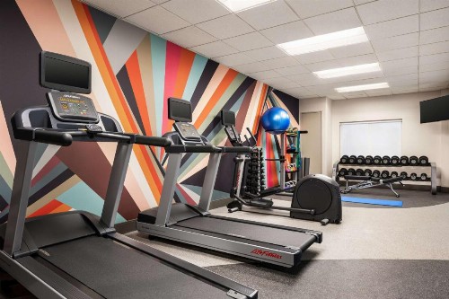 Hilton Garden Inn Fort Collins - image 4
