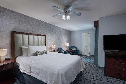 Homewood Suites by Hilton Fort Collins - image 17