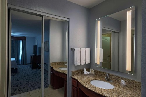 Homewood Suites by Hilton Fort Collins - image 42