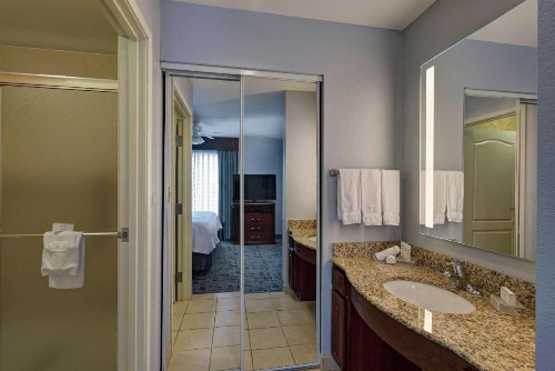 Homewood Suites by Hilton Fort Collins - image 6
