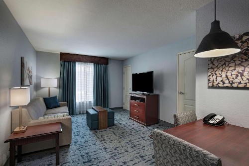 Homewood Suites by Hilton Fort Collins - image 7