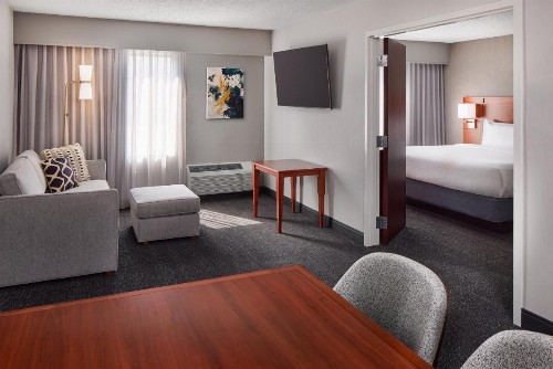 Courtyard by Marriott Fort Collins - image 26