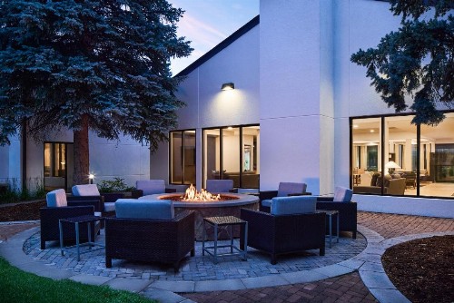 Courtyard by Marriott Fort Collins - image 33