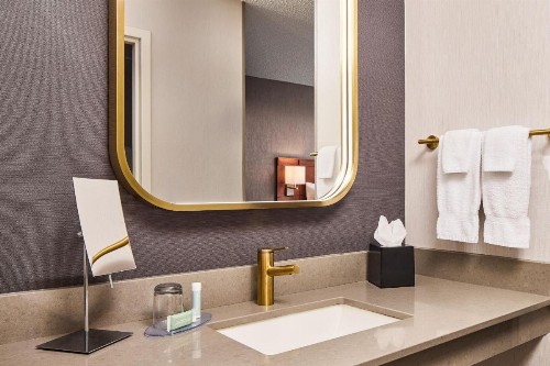 Courtyard by Marriott Fort Collins - image 50