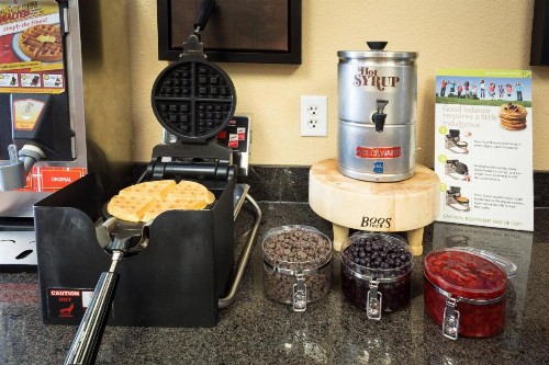 Residence Inn by Marriott Fort Collins - image 22
