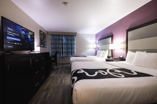 La Quinta Inn & Suites by Wyndham Fort Collins Colorado - image 15