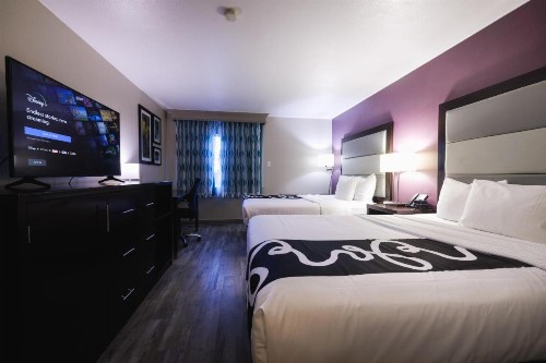 La Quinta Inn & Suites by Wyndham Fort Collins Colorado - image 27