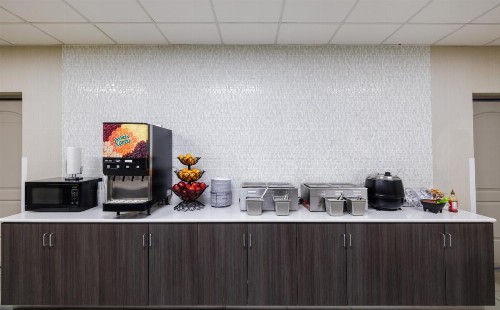 La Quinta Inn & Suites by Wyndham Fort Collins Colorado - image 42
