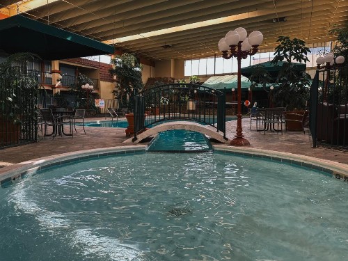 Clarion Inn Fort Collins - image 3