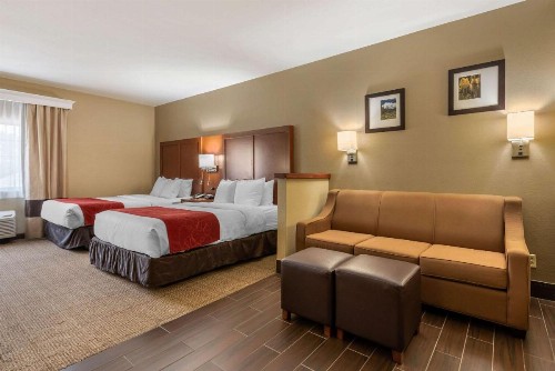 Comfort Suites Fort Collins Near University - image 17