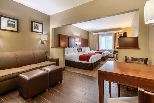 Comfort Suites Fort Collins Near University - image 31