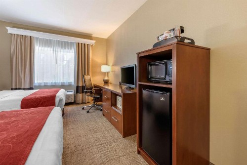 Comfort Suites Fort Collins Near University - image 43